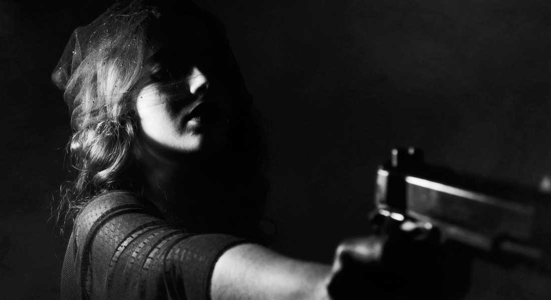 Woman shoots estranged common-law husband after he forced his way into home with a gun