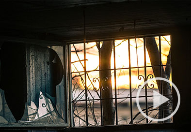 Father with a gun stops teens attempting to kidnap his 17-year-old 