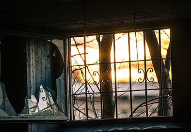 Korean War veteran shoots home invader 